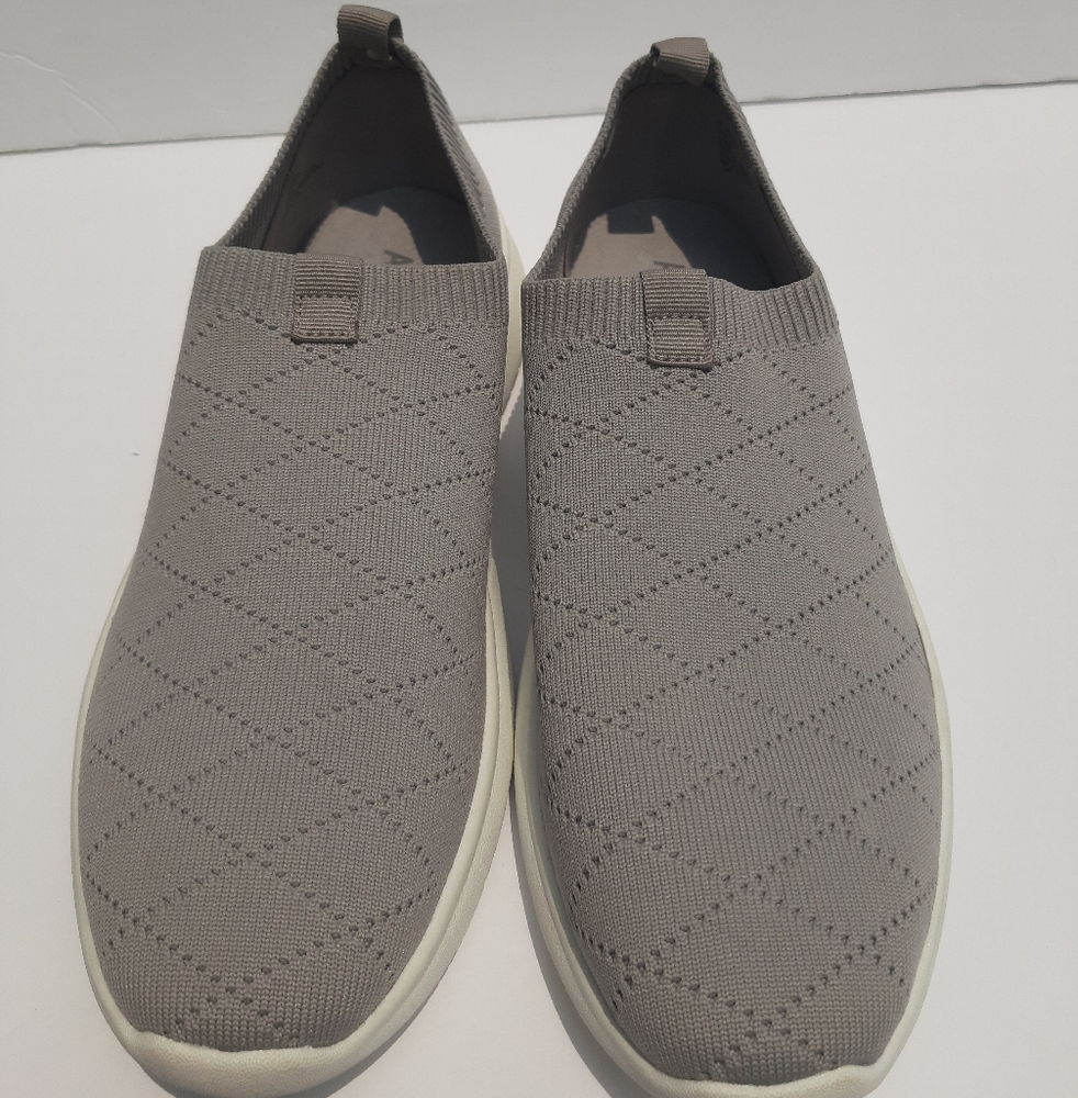 Anne Klein AKtina memory foam sneaker